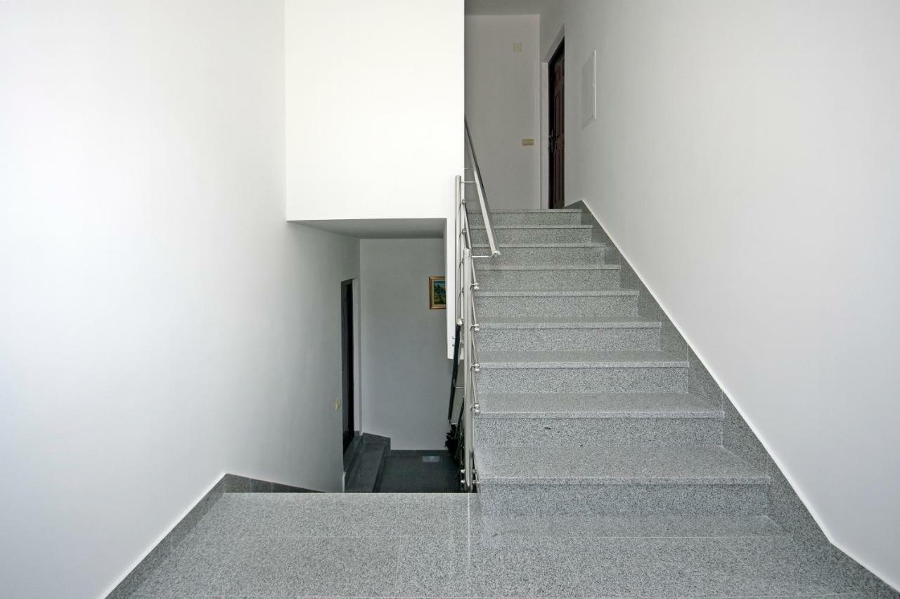 Apartment Ivan Kaštel Sućurac Exterior foto