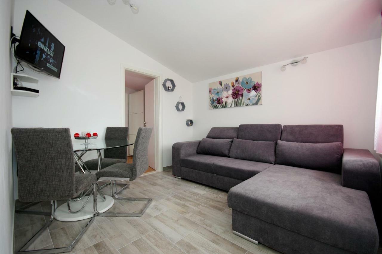 Apartment Ivan Kaštel Sućurac Exterior foto