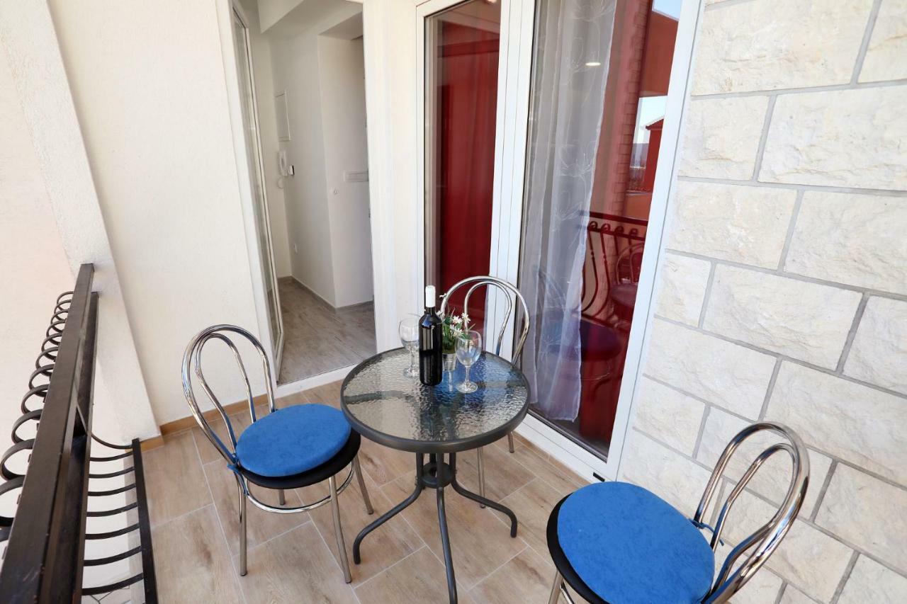Apartment Ivan Kaštel Sućurac Exterior foto